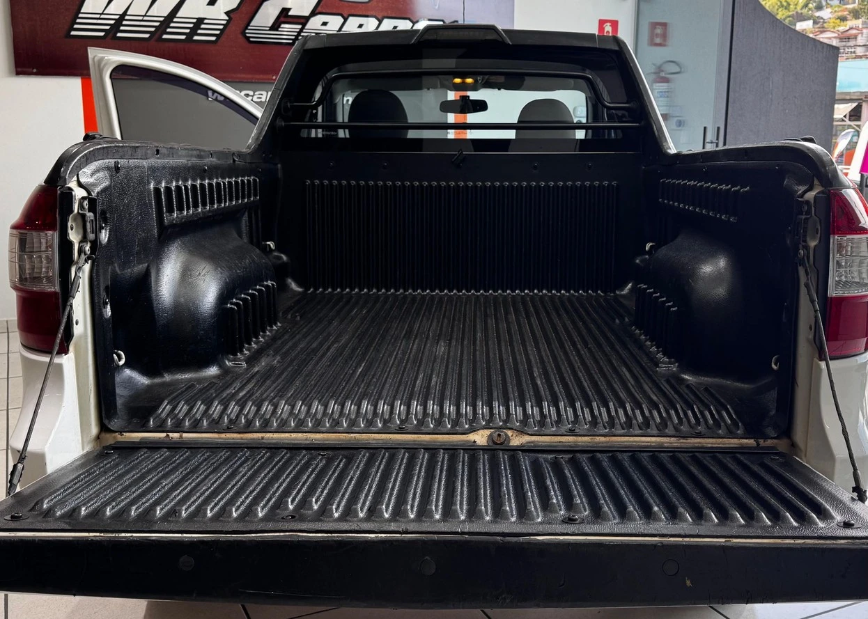 CHEVROLET MONTANA