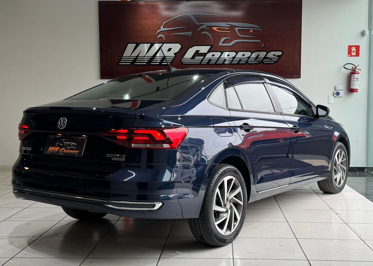 VOLKSWAGEN VIRTUS