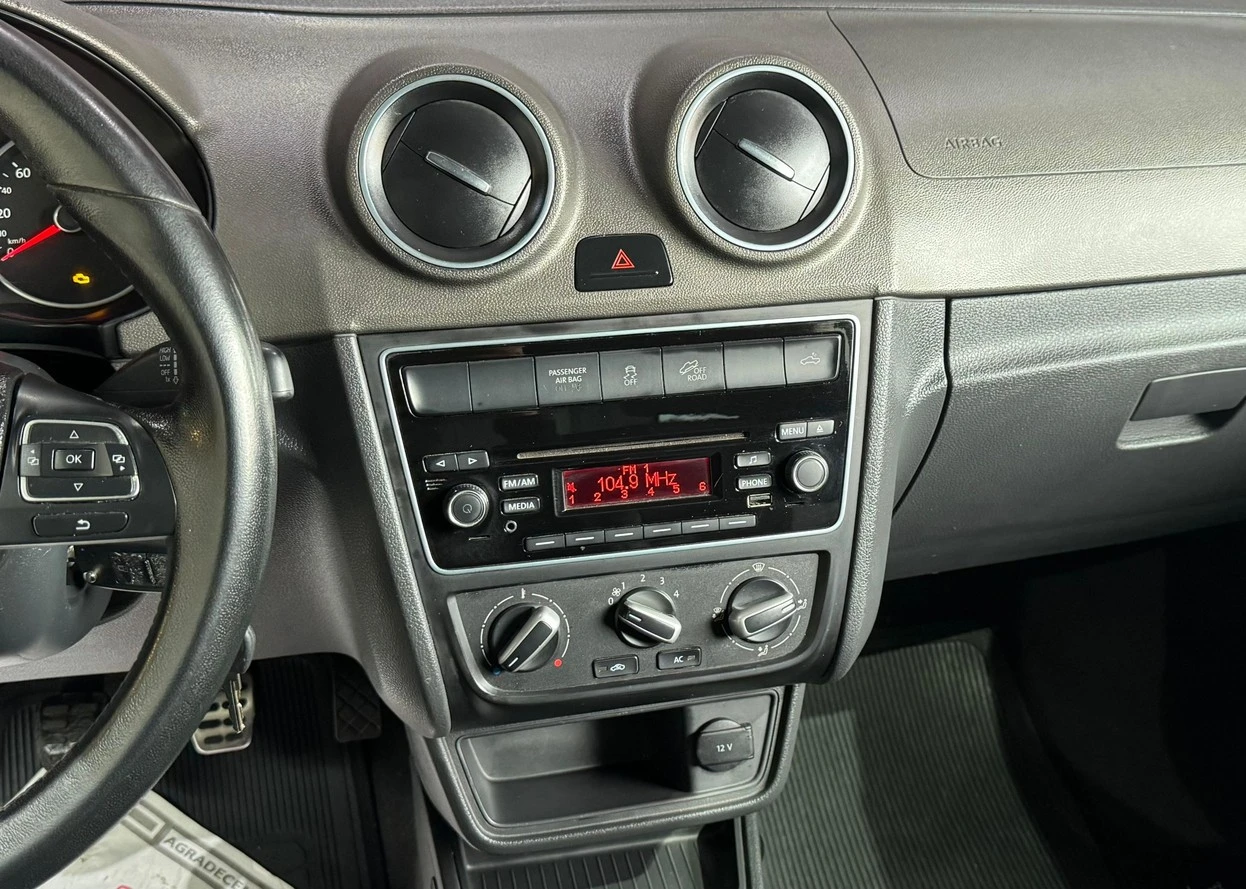 VOLKSWAGEN SAVEIRO