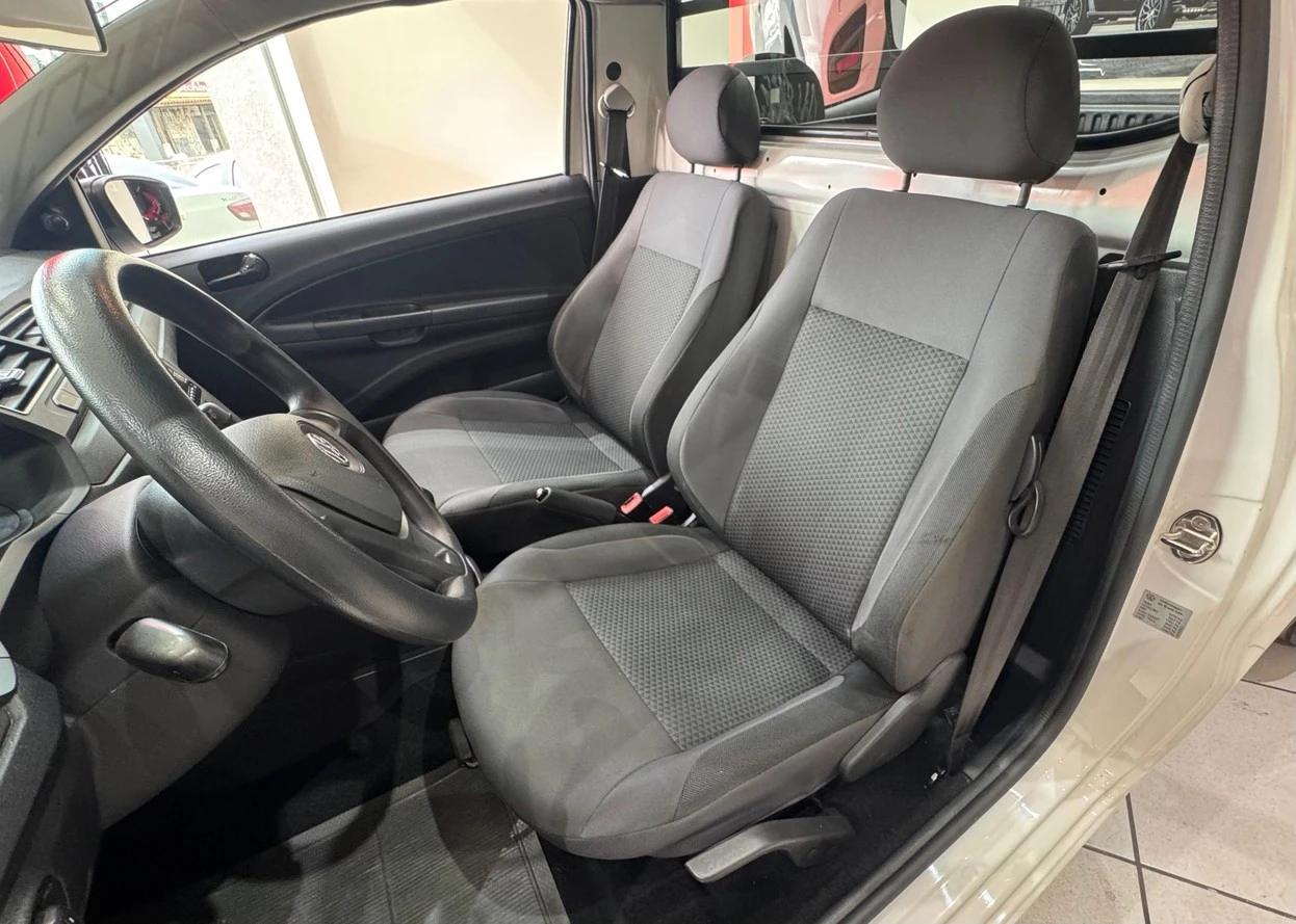 VOLKSWAGEN SAVEIRO