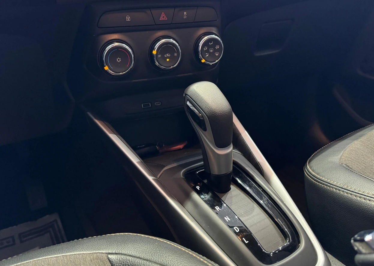 CHEVROLET MONTANA