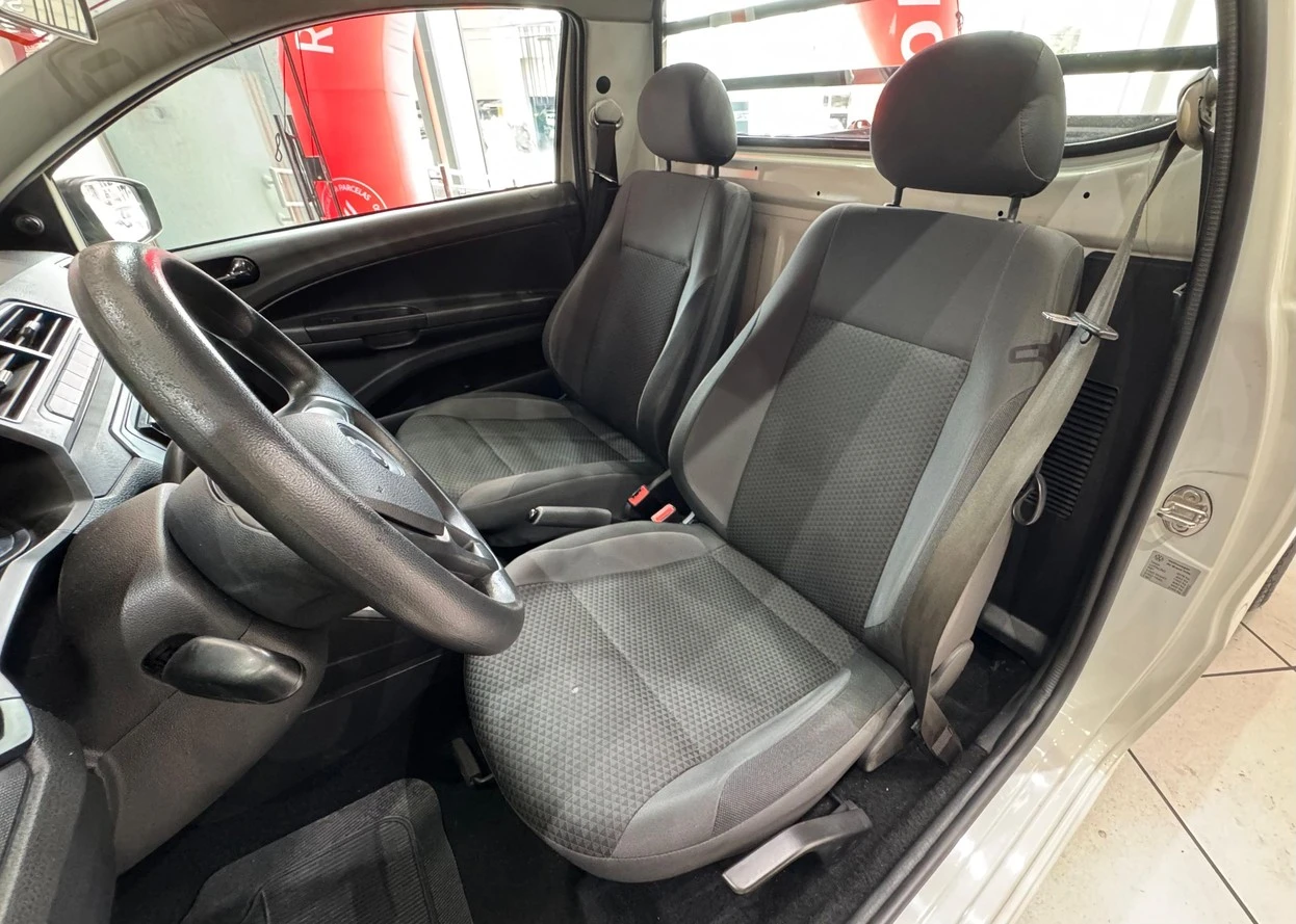 VOLKSWAGEN SAVEIRO