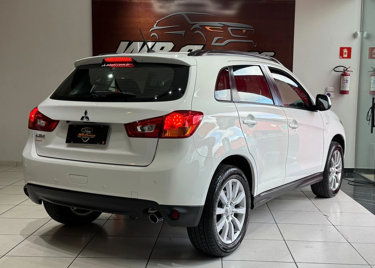 MITSUBISHI ASX