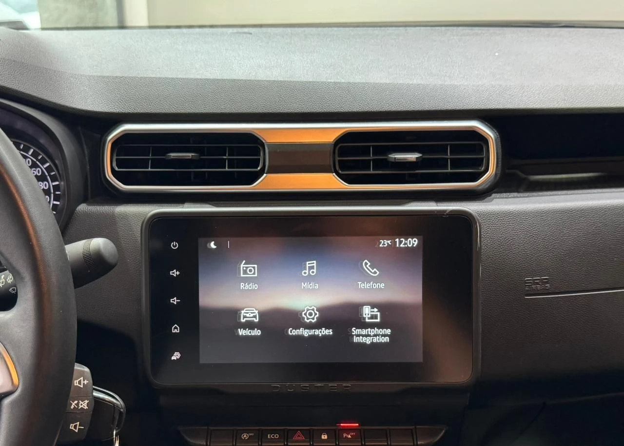 RENAULT DUSTER