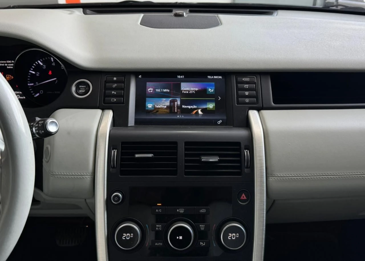 LAND ROVER DISCOVERY SPORT