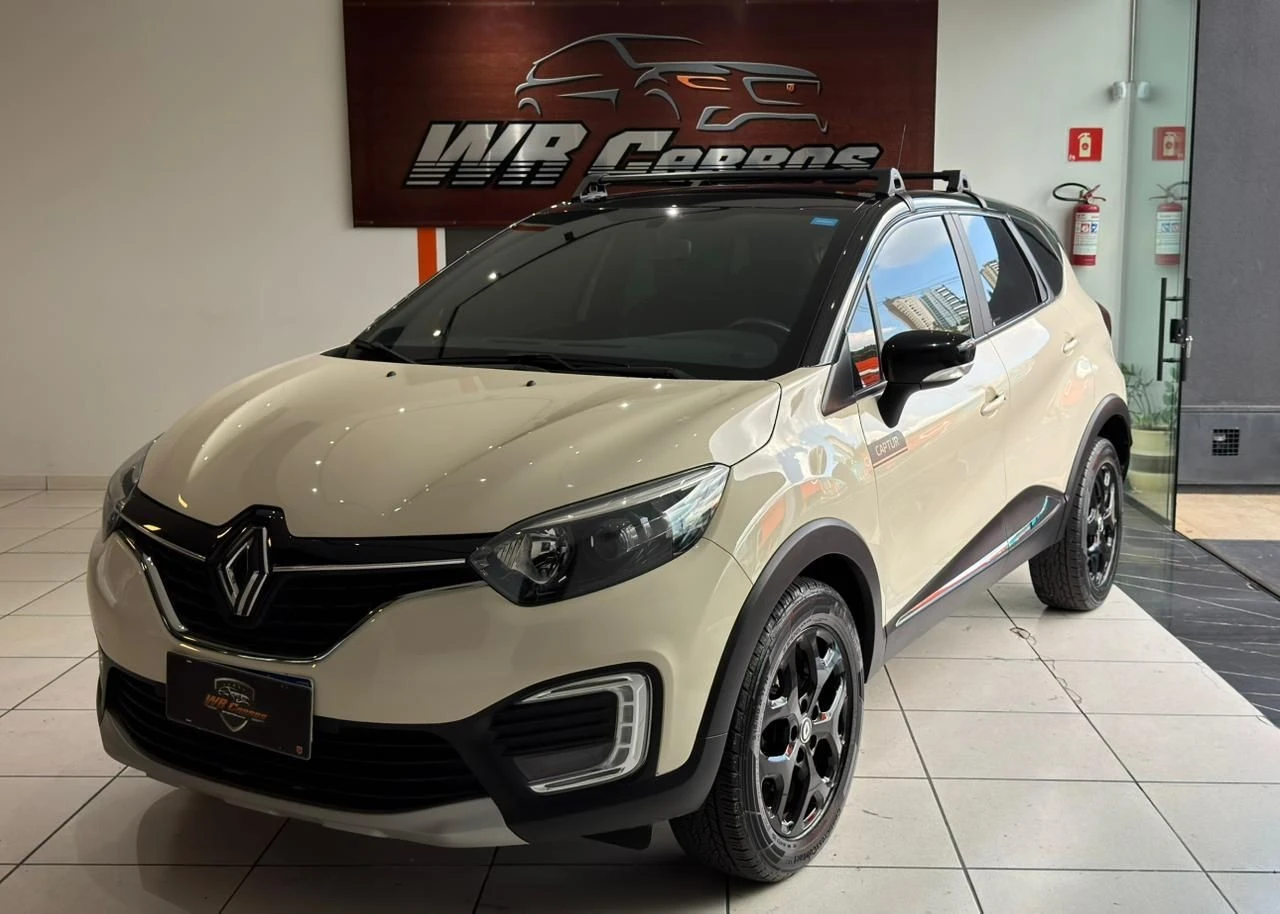 RENAULT CAPTUR