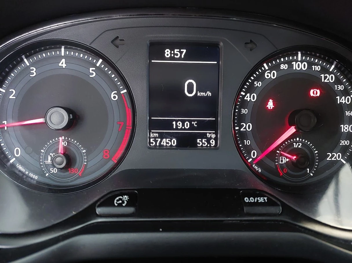 VOLKSWAGEN VOYAGE