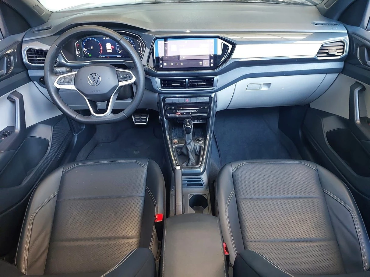VOLKSWAGEN T-CROSS