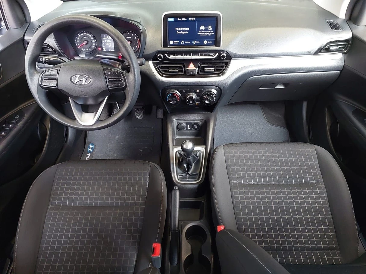 HYUNDAI HB20