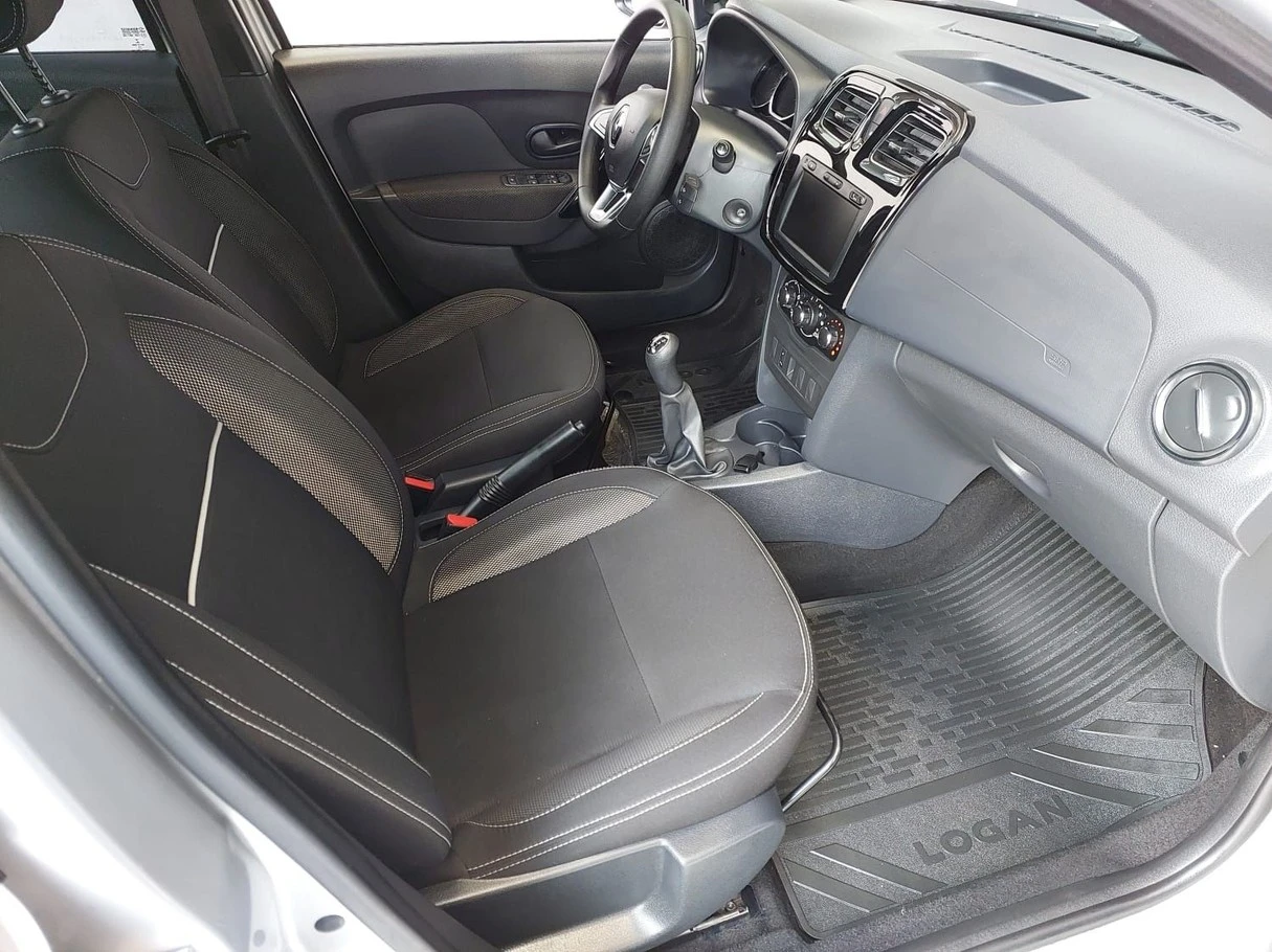 RENAULT LOGAN
