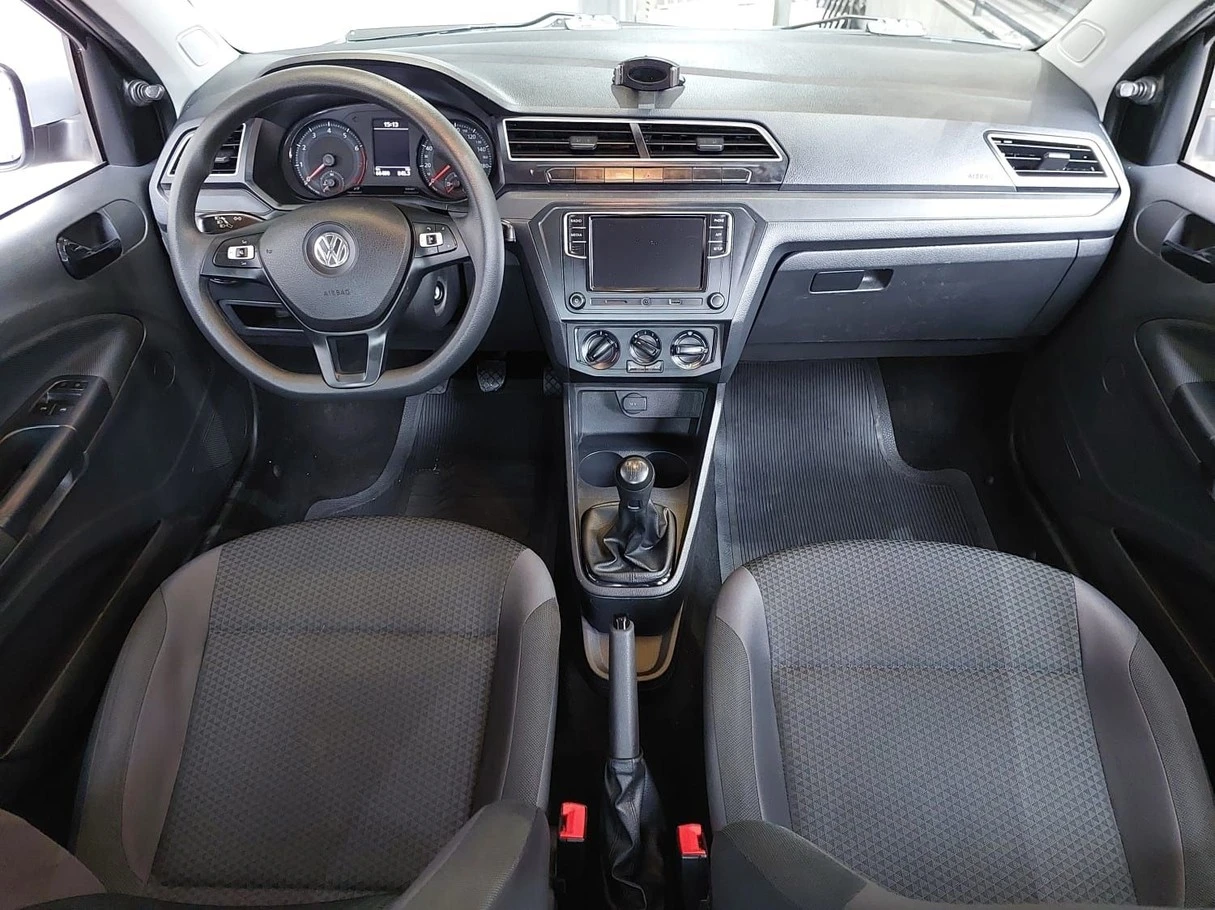 VOLKSWAGEN VOYAGE