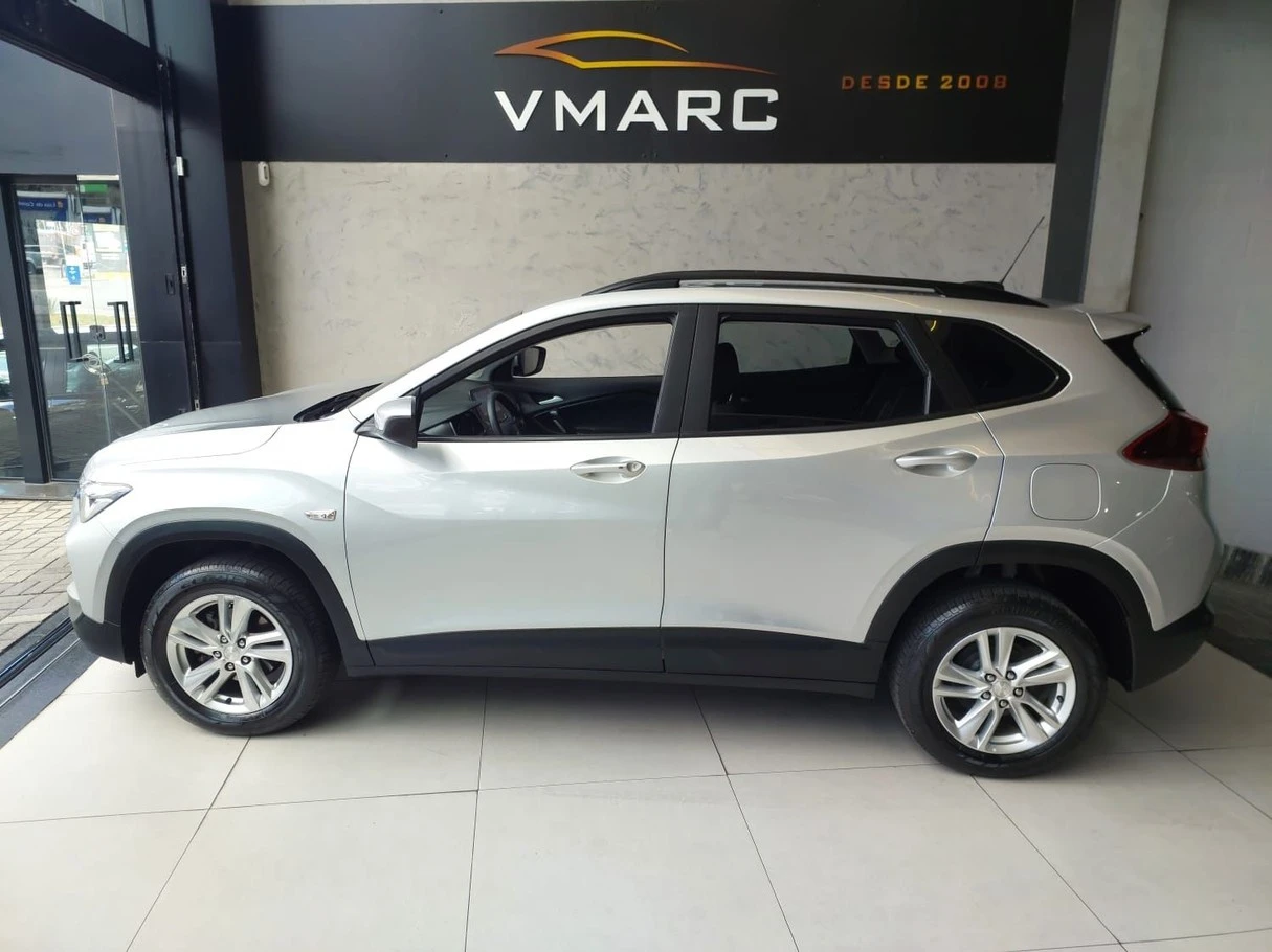 CHEVROLET TRACKER
