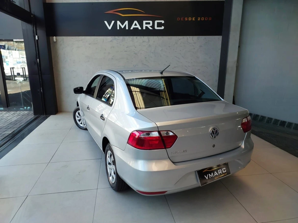 VOLKSWAGEN VOYAGE