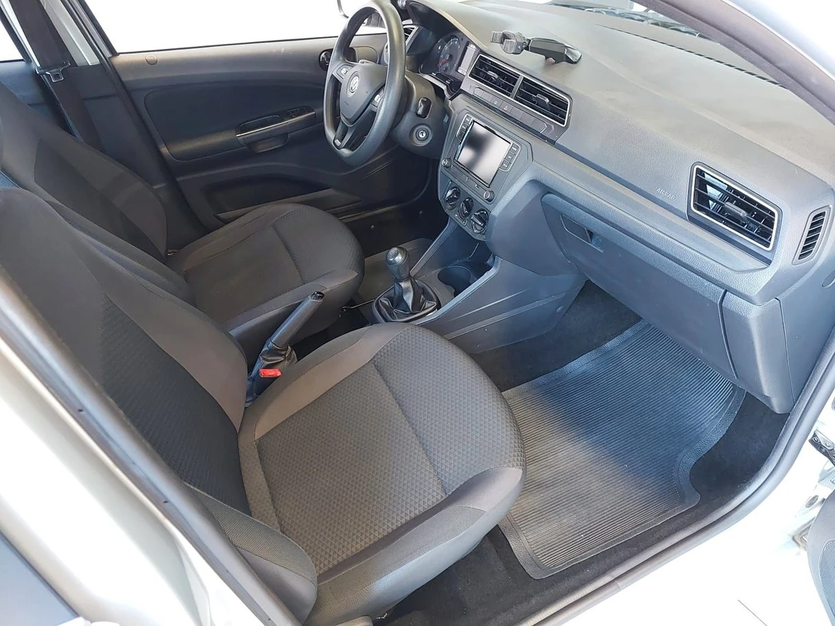 VOLKSWAGEN VOYAGE