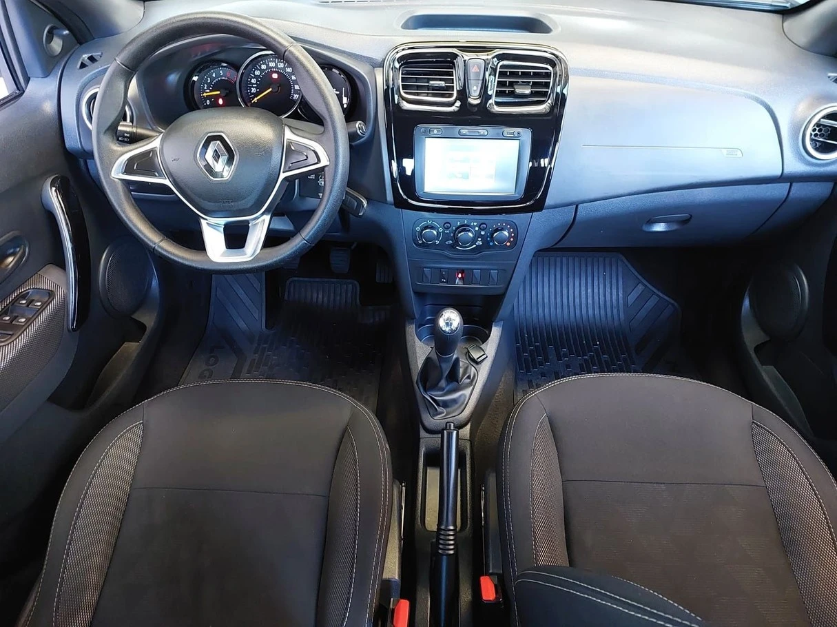 RENAULT LOGAN
