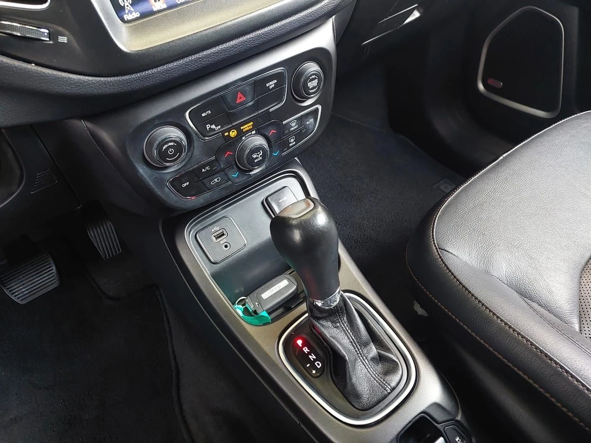 JEEP COMPASS