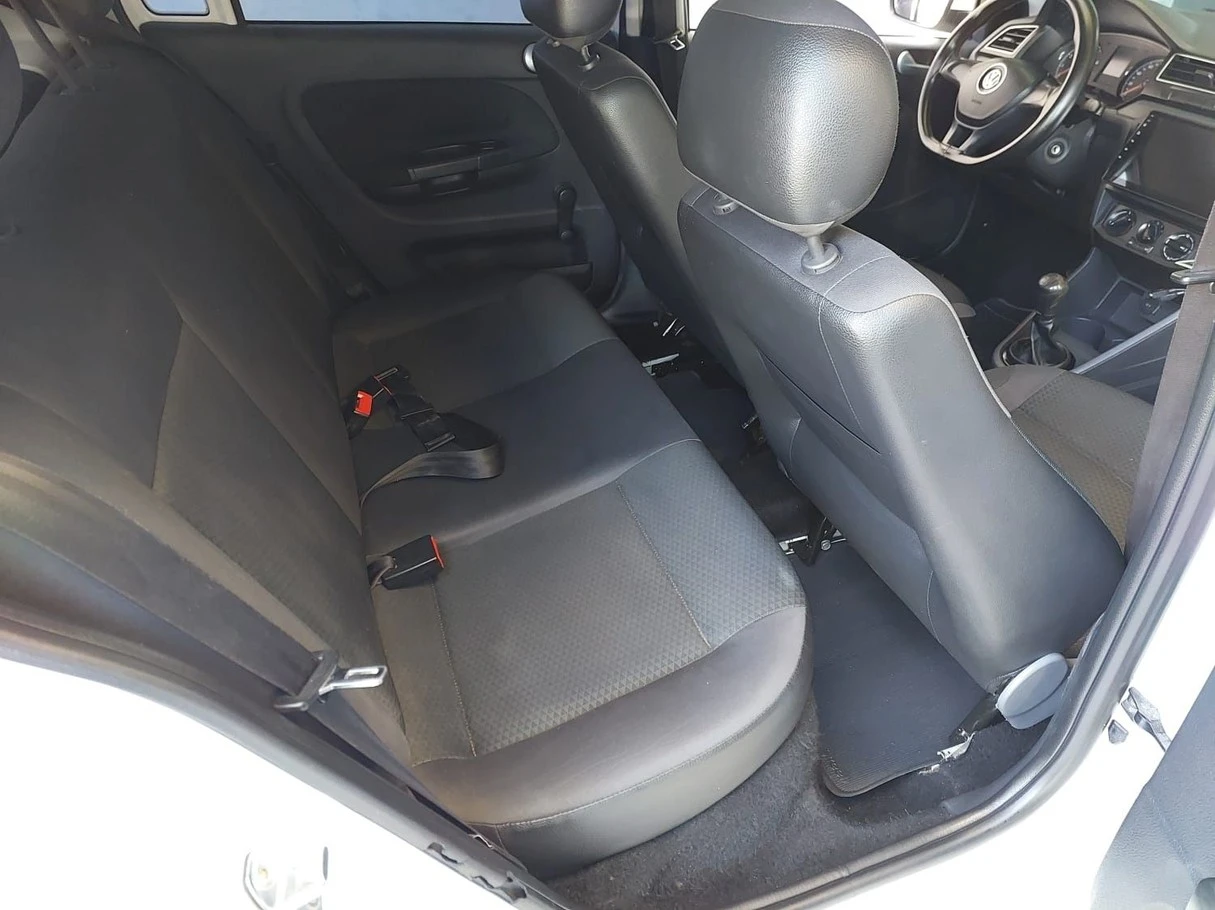 VOLKSWAGEN GOL