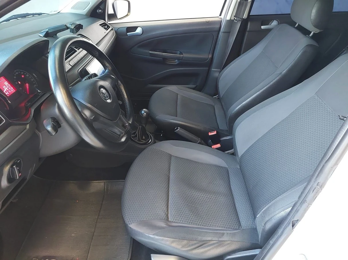 VOLKSWAGEN GOL