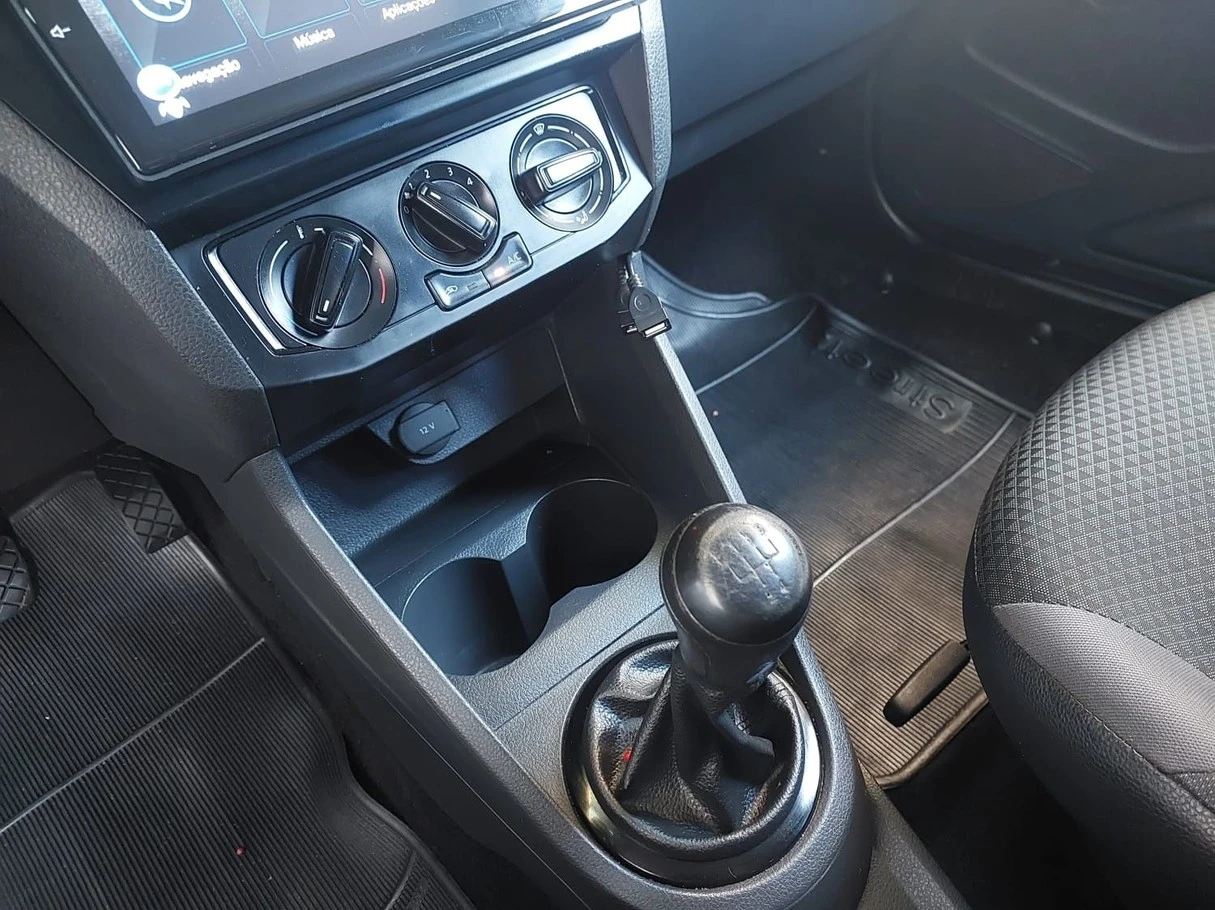VOLKSWAGEN GOL