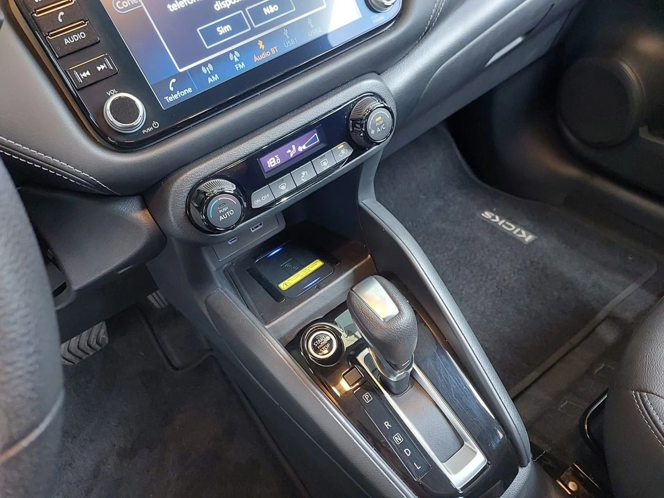 NISSAN KICKS