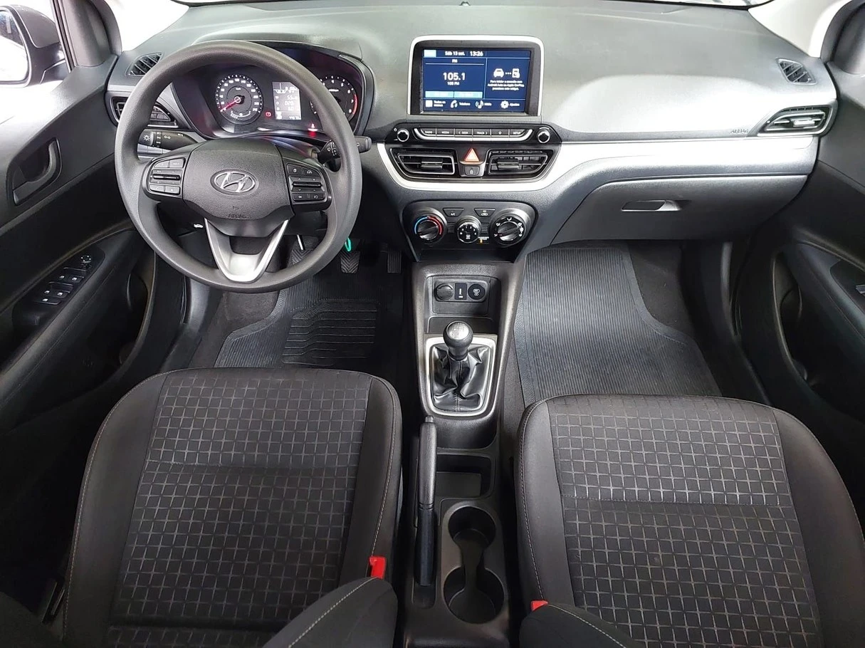 HYUNDAI HB20