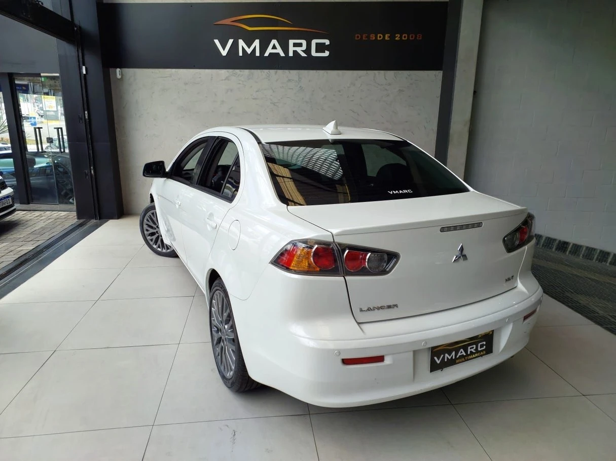 MITSUBISHI LANCER