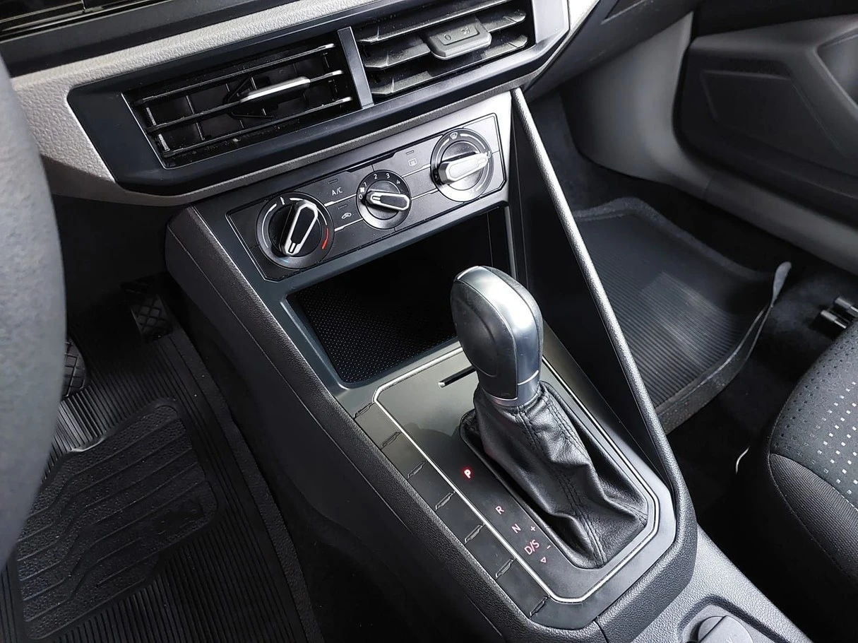 VOLKSWAGEN VIRTUS