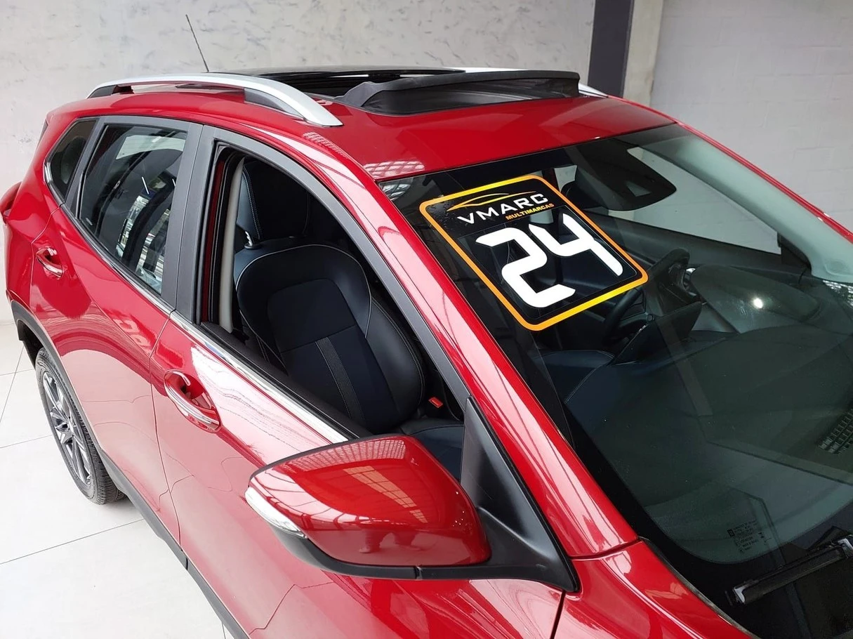 CHEVROLET TRACKER