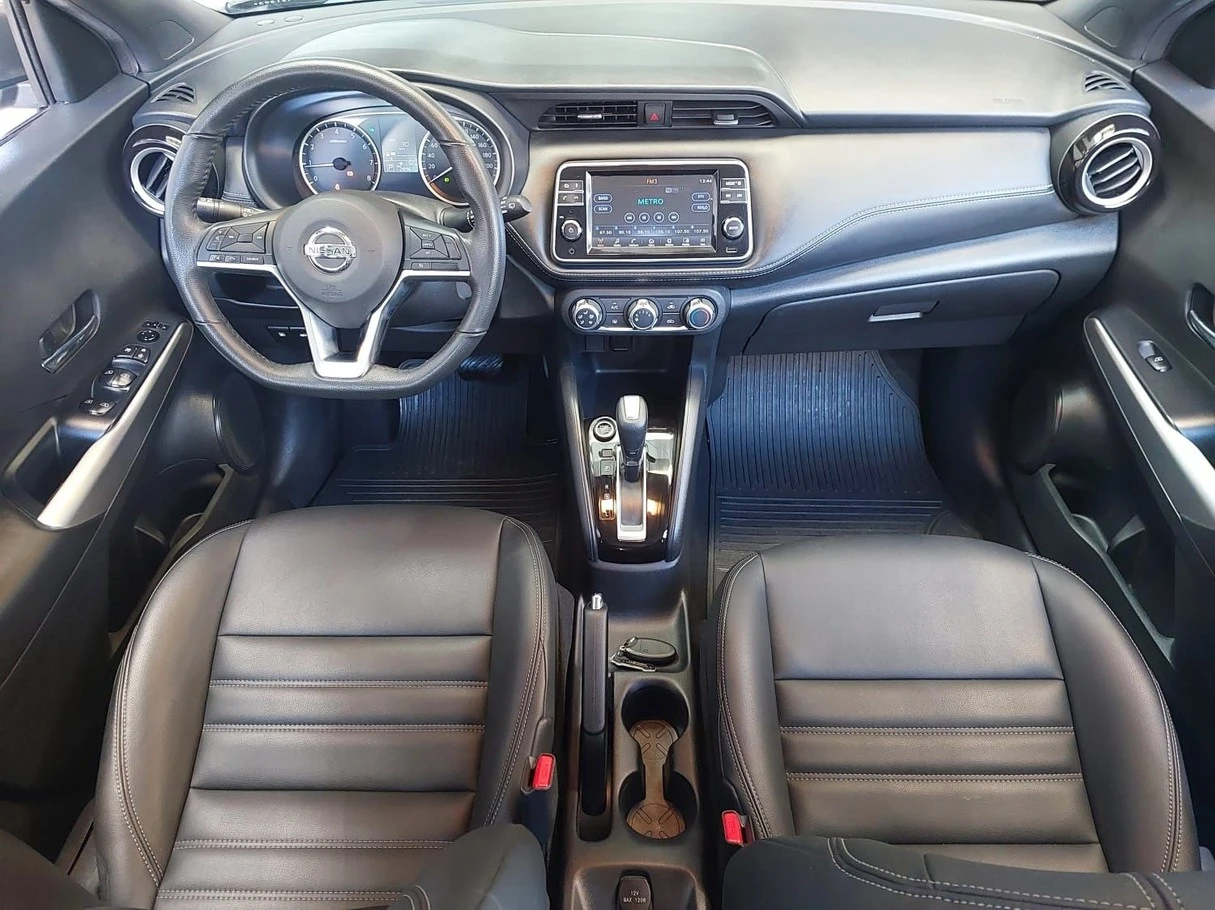 NISSAN KICKS