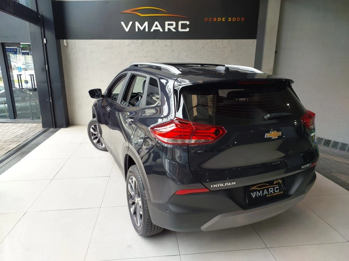 CHEVROLET TRACKER
