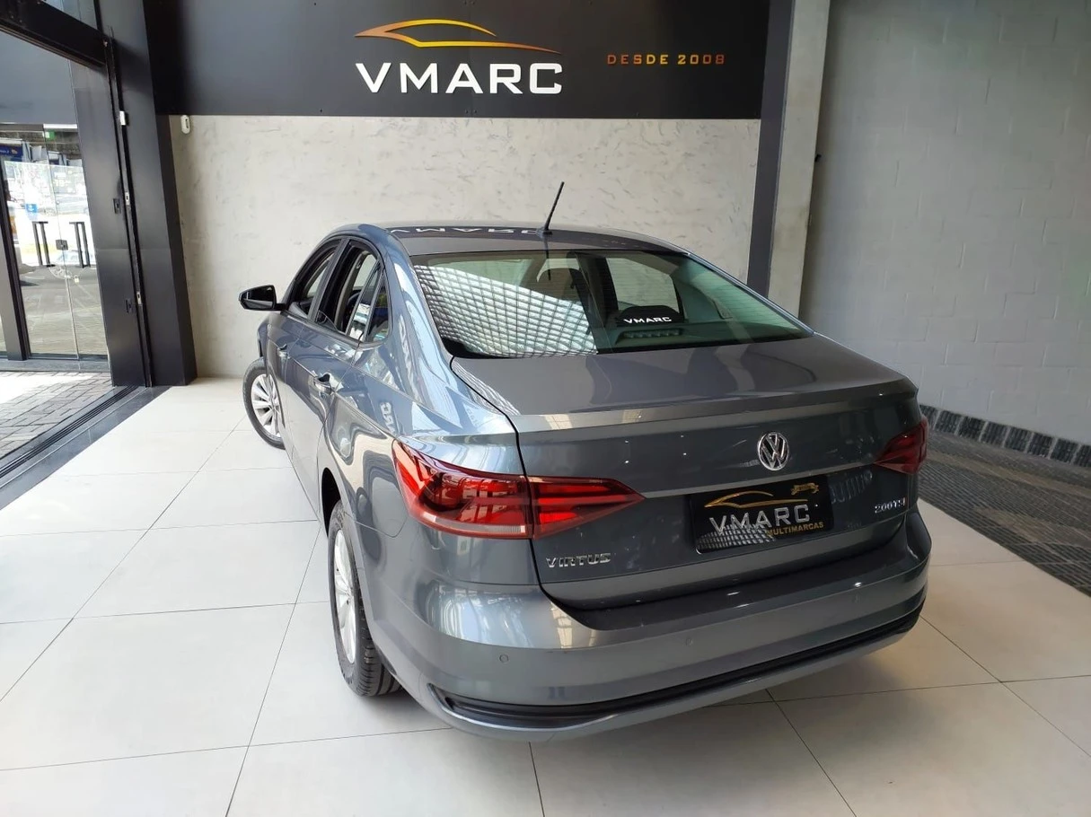 VOLKSWAGEN VIRTUS
