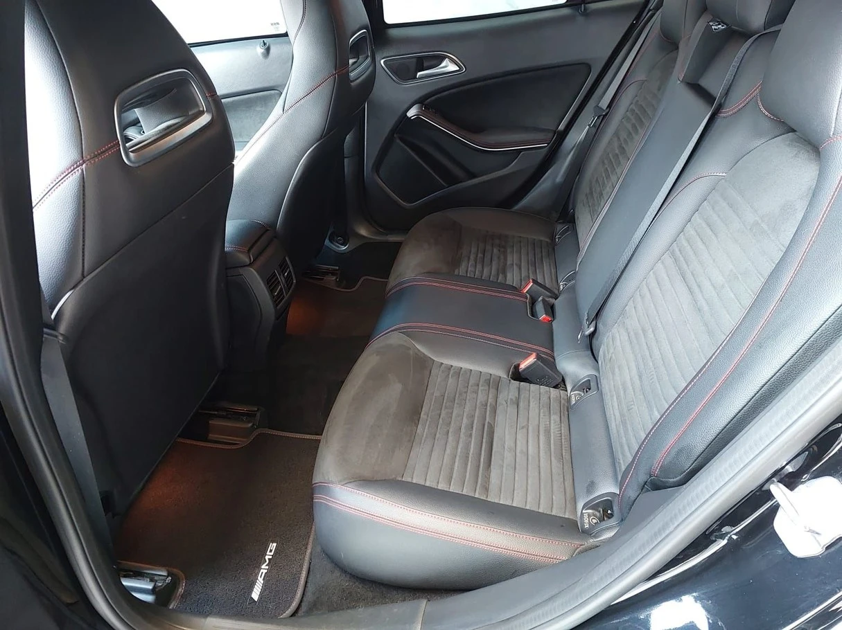 MERCEDES-BENZ GLA 250