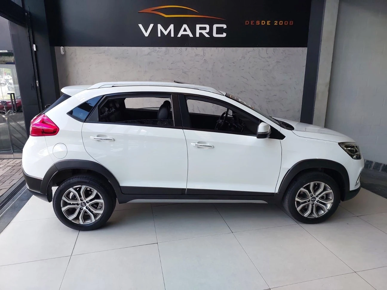 CHERY TIGGO 2