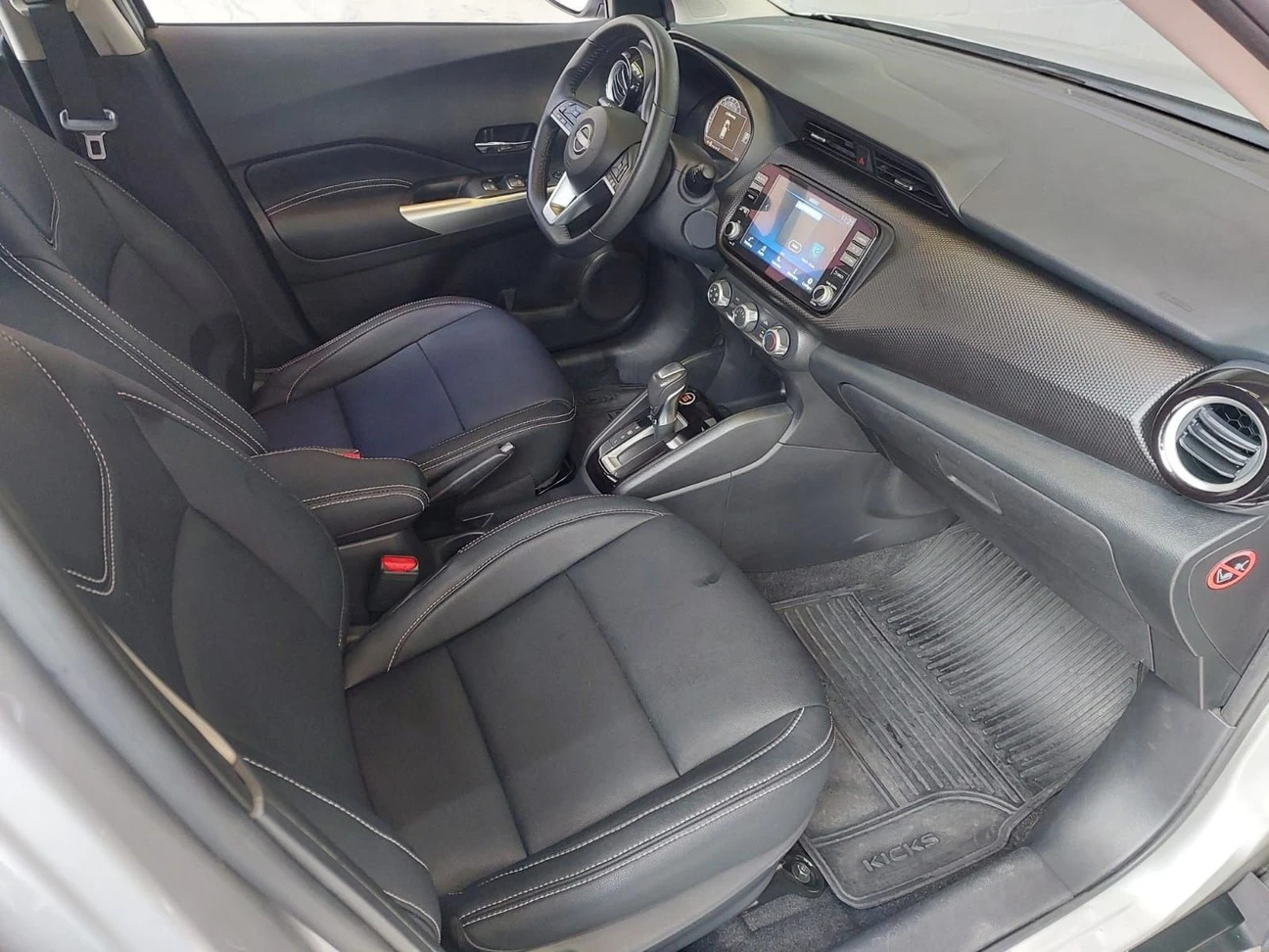 NISSAN KICKS