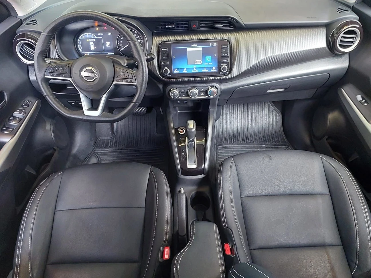 NISSAN KICKS