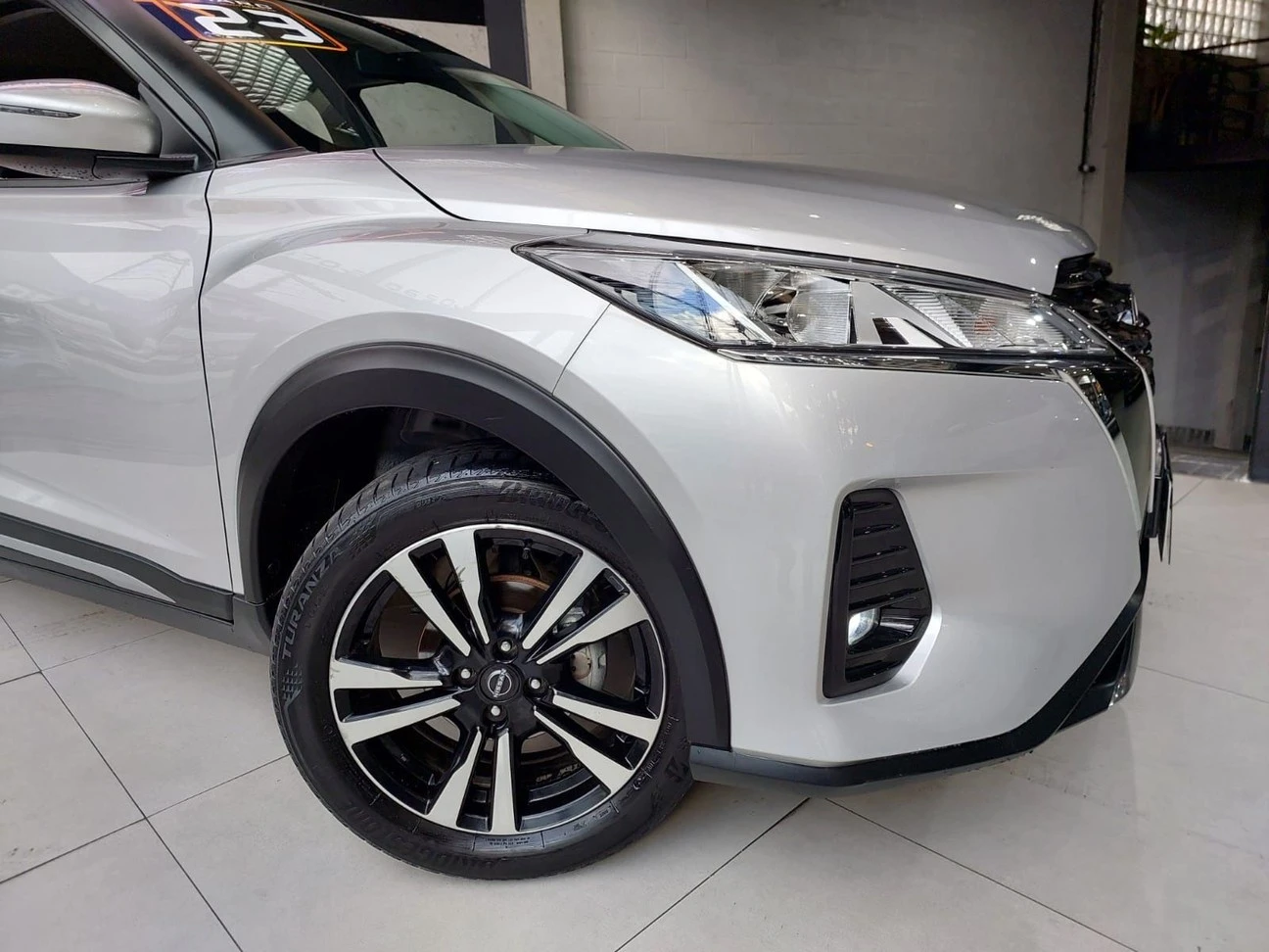 NISSAN KICKS