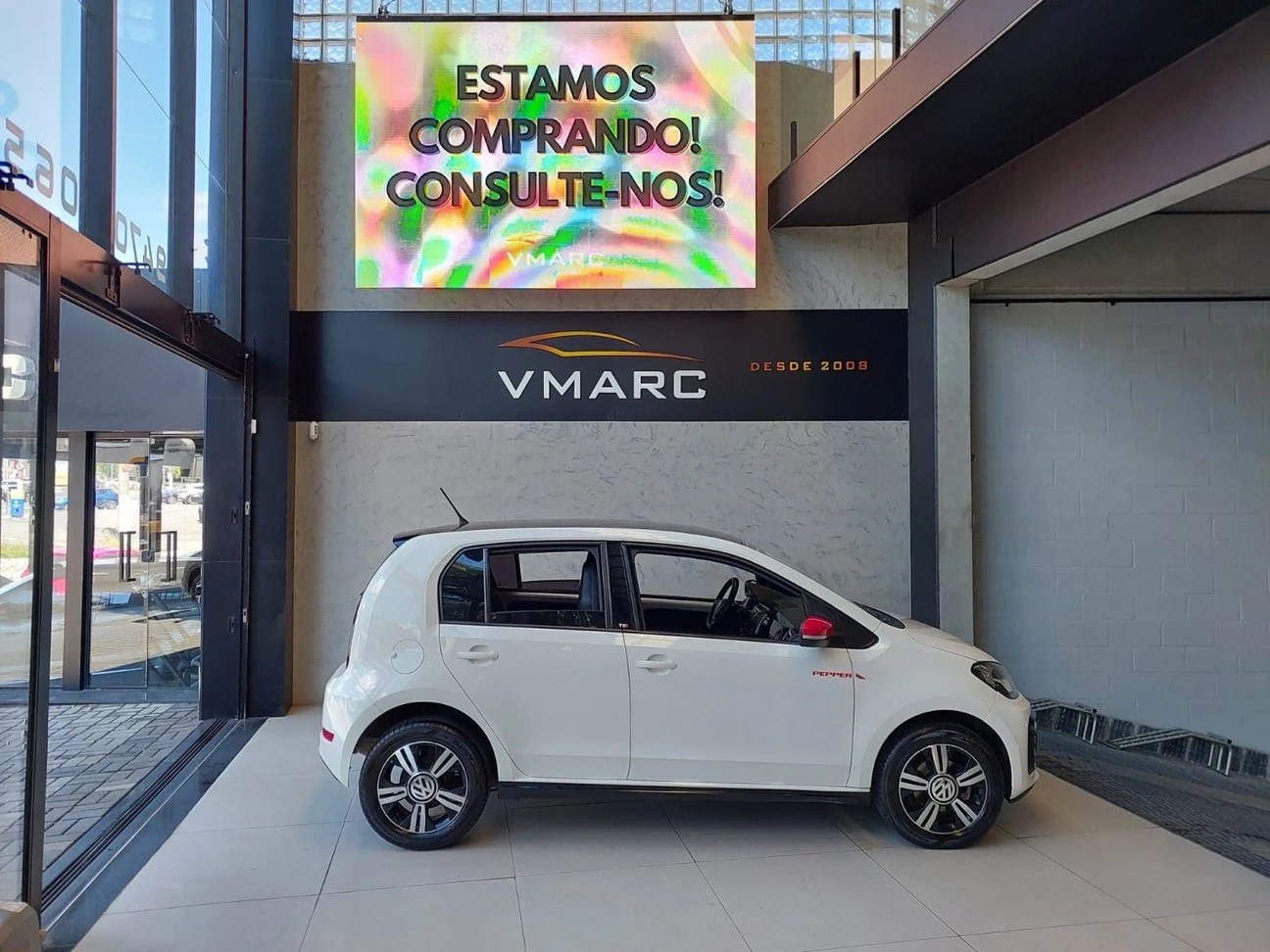 VOLKSWAGEN UP