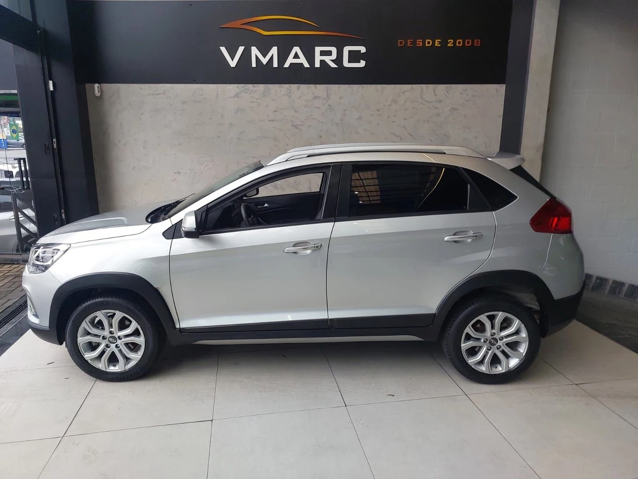 CHERY TIGGO 2