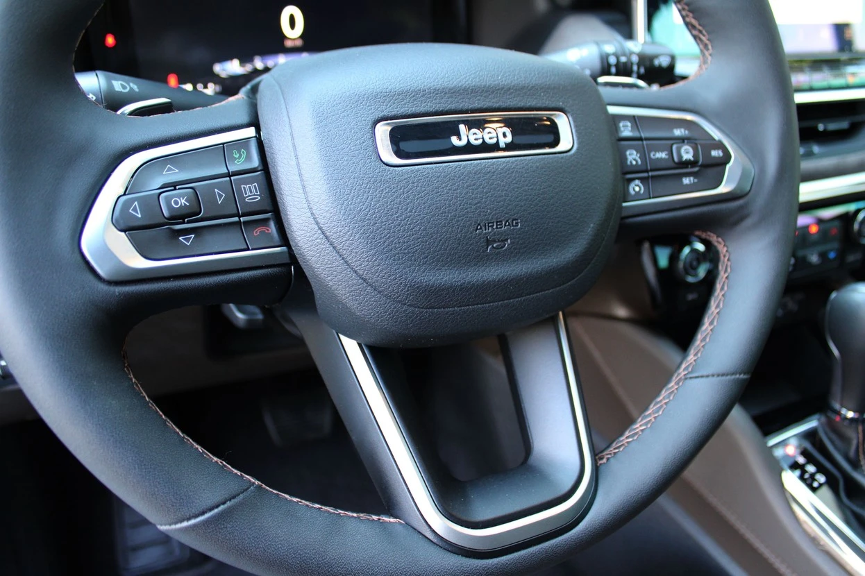 JEEP COMMANDER