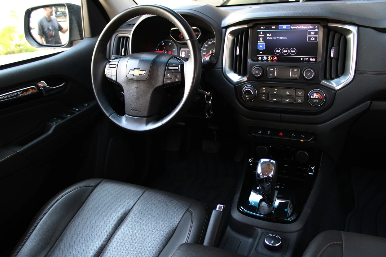 CHEVROLET S10