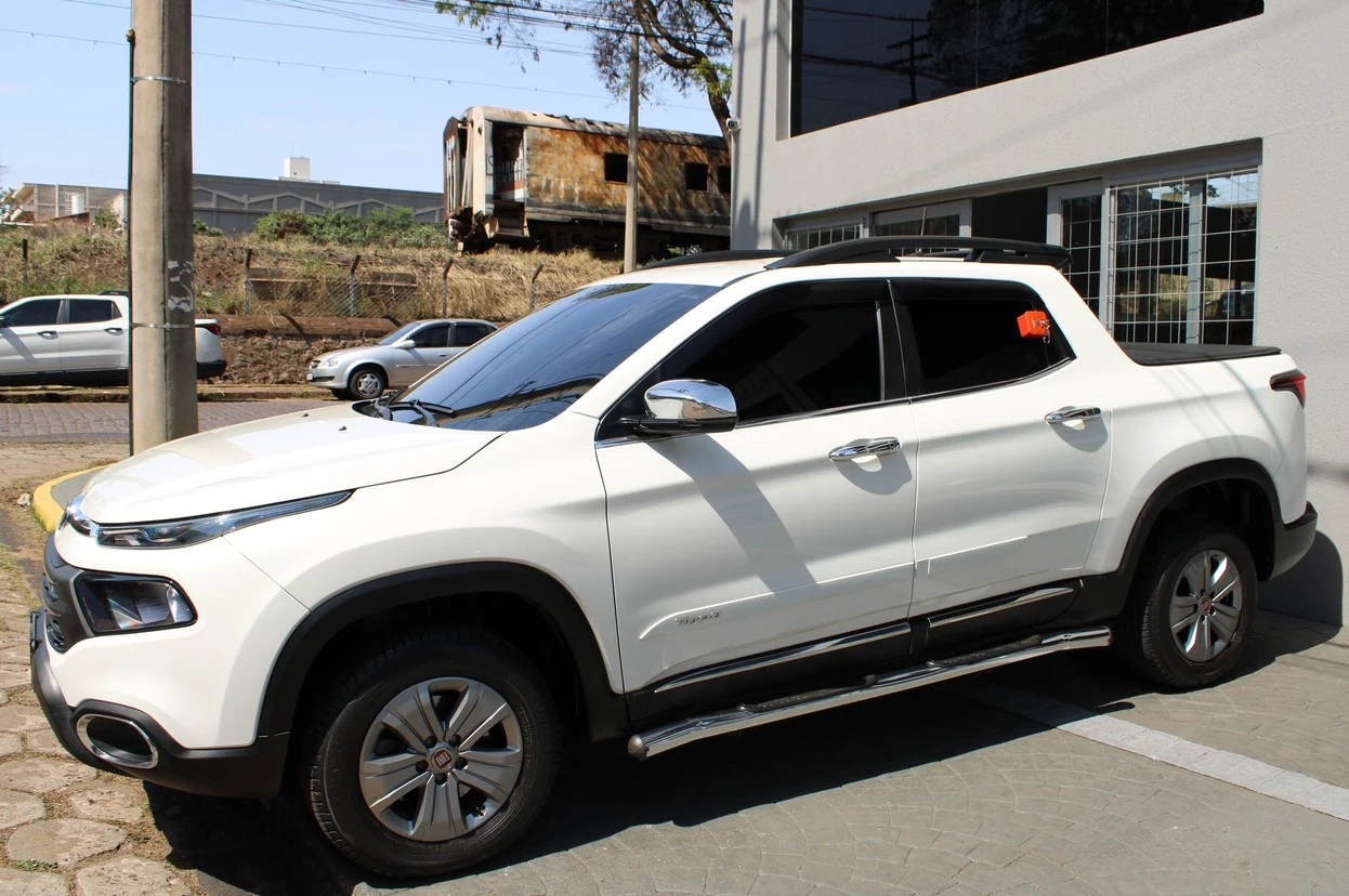 FIAT TORO