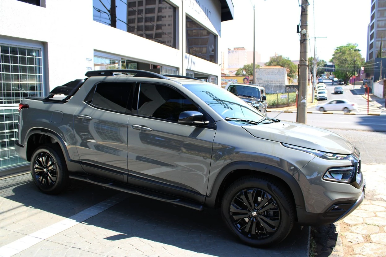 FIAT TORO
