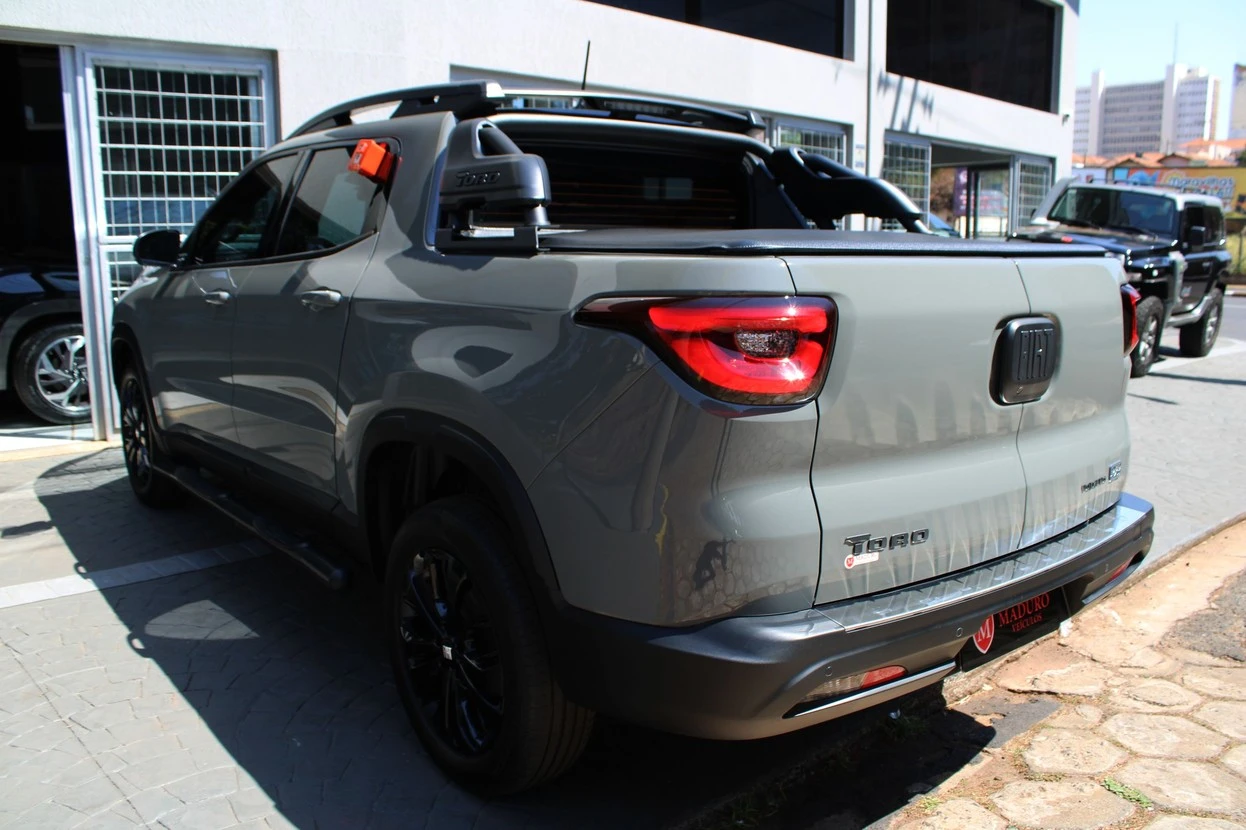 FIAT TORO