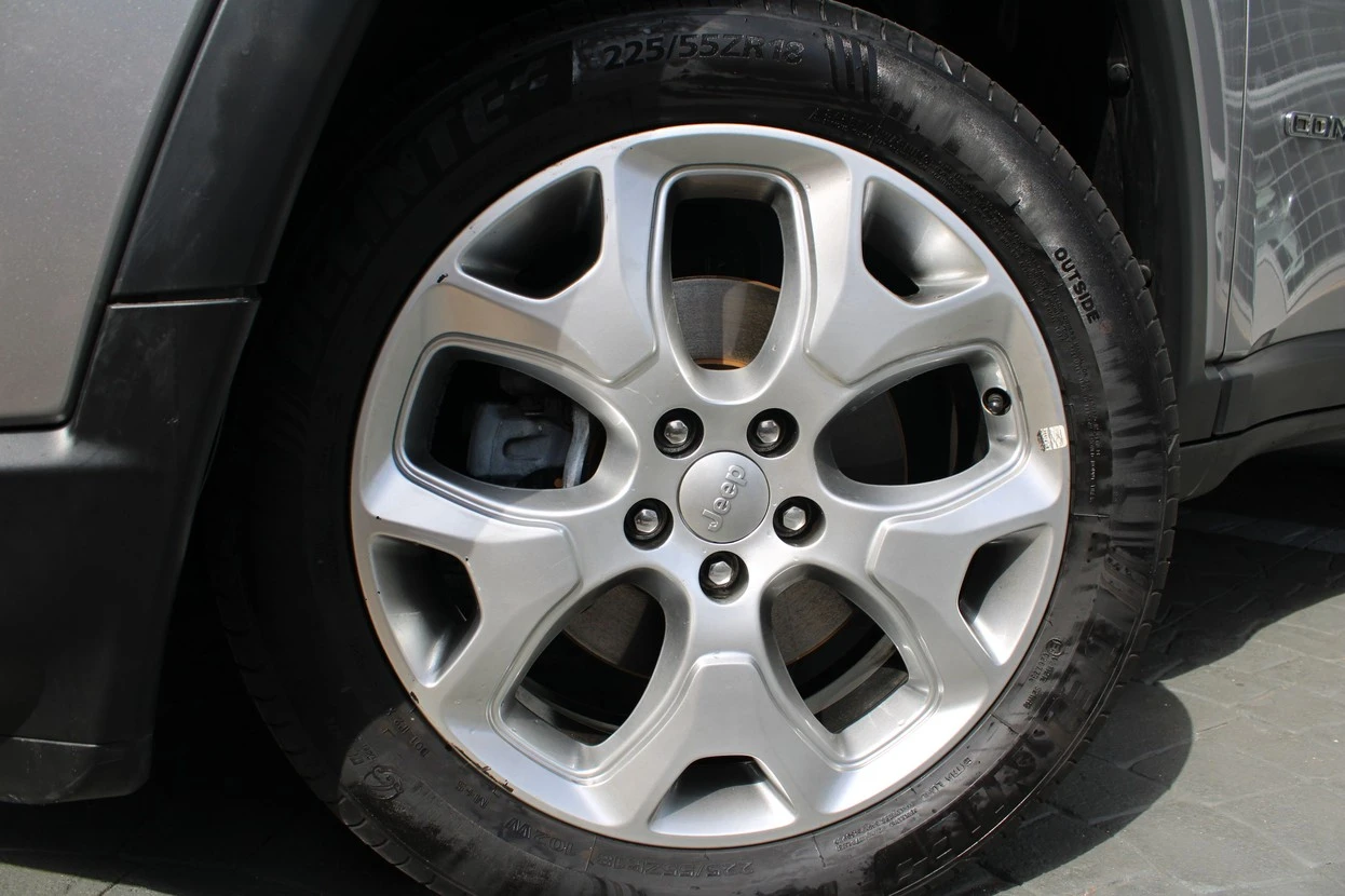 JEEP COMPASS