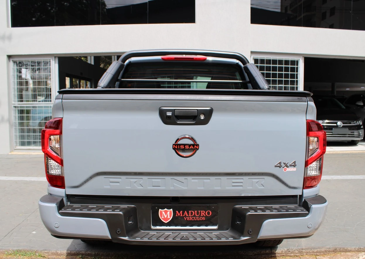 NISSAN FRONTIER