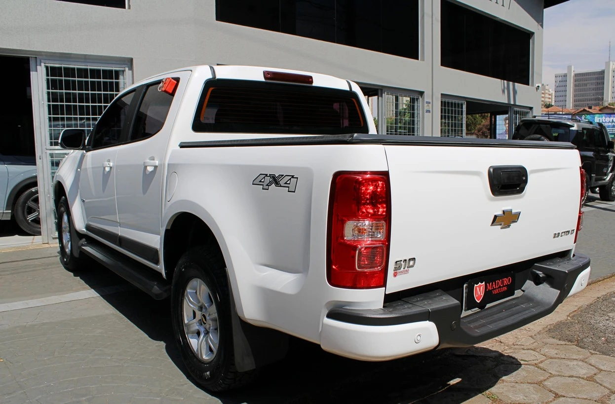 CHEVROLET S10