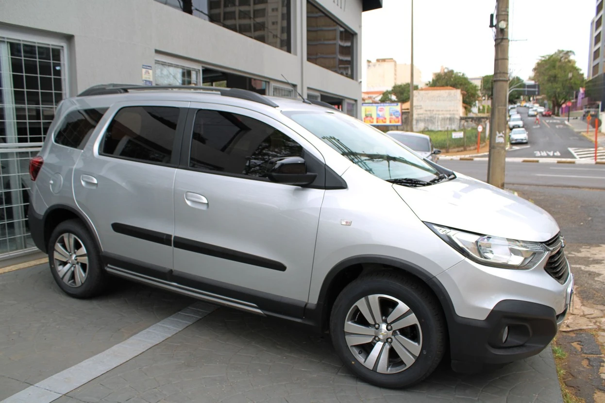 CHEVROLET SPIN