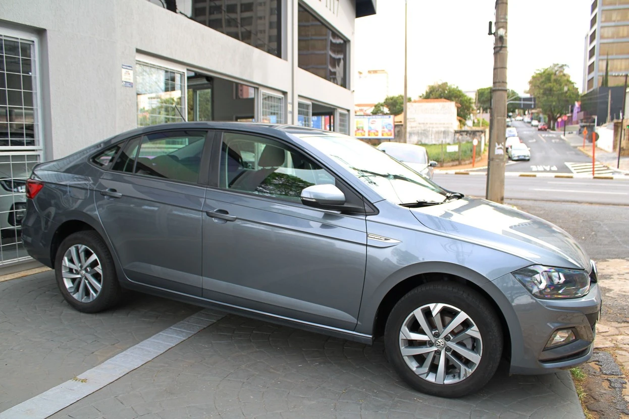 VOLKSWAGEN VIRTUS