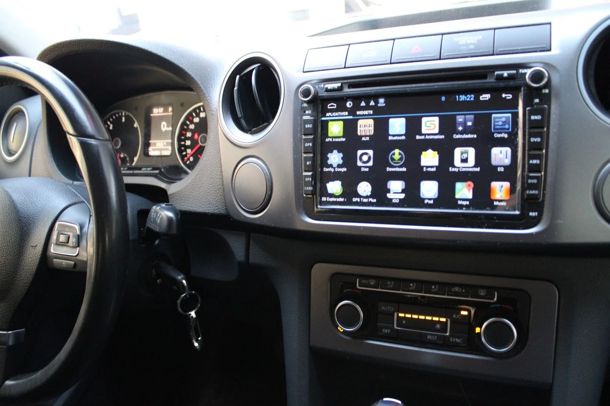 VOLKSWAGEN AMAROK