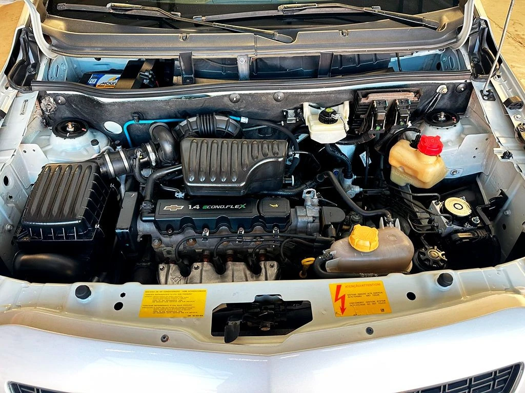 CHEVROLET MONTANA